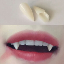 1 Pair Fangs Safe Lifelike Horror False Teeth Prop for Cosplay Halloween Costume Party