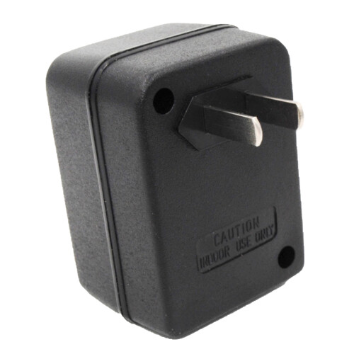 Convertidor elevador de 5W 65x45x40mm negro 1