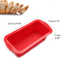Rote Silikon-Brotform Rechteckig 25,3x12x7,2 cm