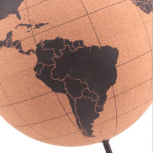 Globo de madera de corcho giratorio con mapa 19x15 cm (7,5x5,9 pulgadas)