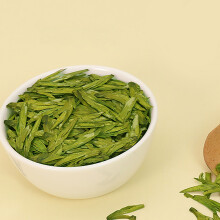 Longjing-Tee 80g | Duftende und süße Frühlingsblätter, Geschenkbereit