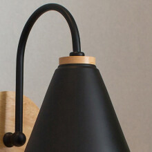 Gebogene rostbeständige Wandlampe aus Eisen und Holz 220V Schwarz