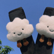 Almohadilla de cinturón de seguridad para coche, peluche en forma de nube, dibujos animados, talla única
