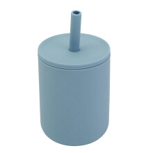 Taza de silicona azul para bebé de 210 ml 7x7x12.8 cm con pajita