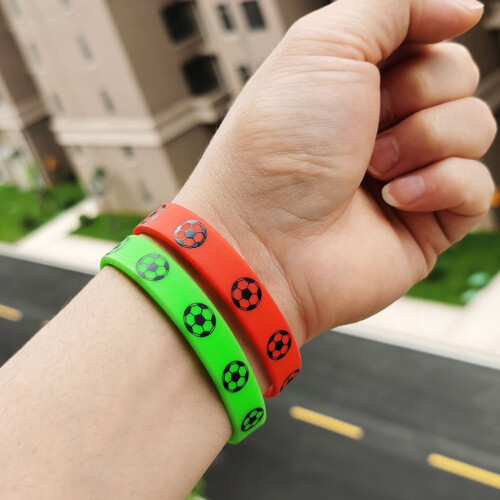 16 pulseras de silicona 20x1.2x0.2 cm R/W/B/G 2