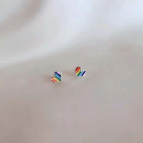 Pendientes de botón coloridos con forma de corazón - Aleación 2