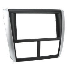 Fascia de tableau de bord 2 DIN Forester09-13/Impreza07-12