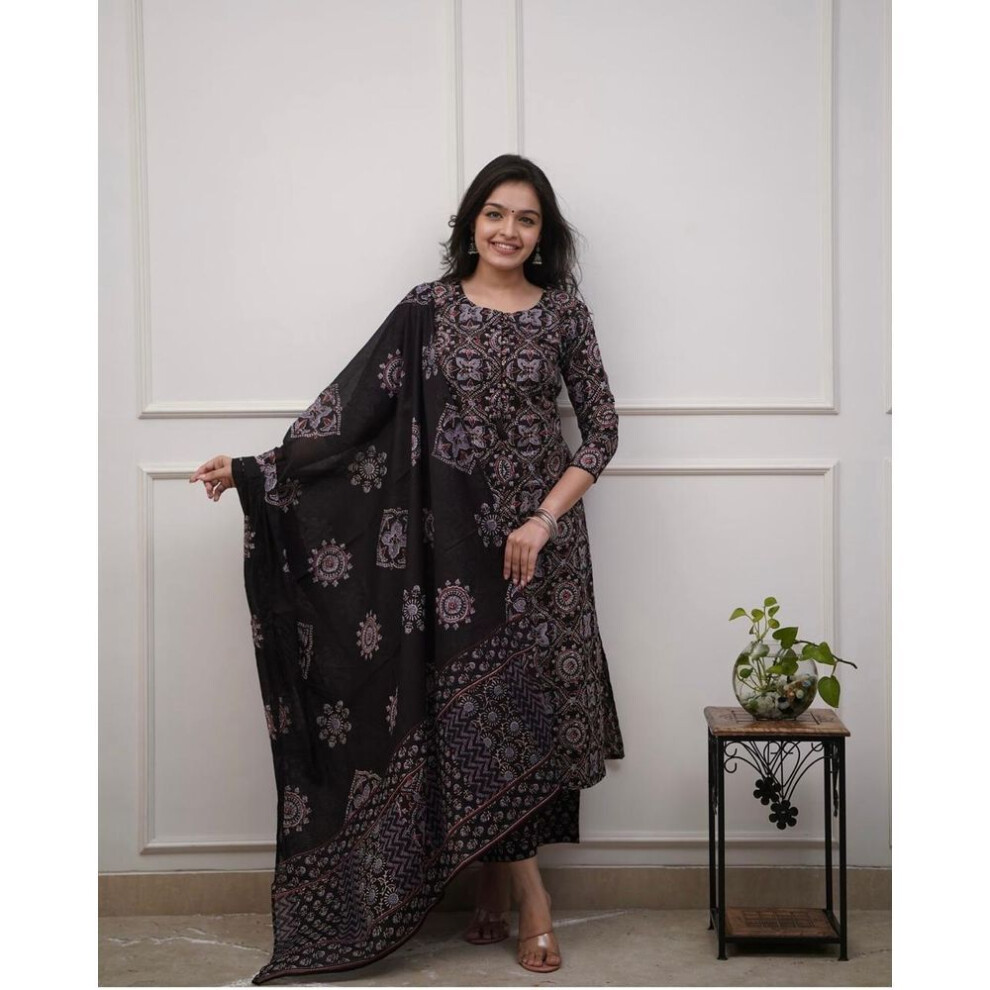 (black, L) Pakistani Designer Kurta Pant Dupatta Set Indian Bollywood Top Tunic Kurti Salwar Suit Dress