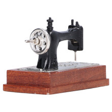 1:12 Máquina de coser en miniatura para casa de muñecas hierro+madera