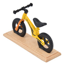 Vélo miniature jaune pour maison de poupée en métal et bois avec des détails réalistes pour la décoration de la maison de poupée