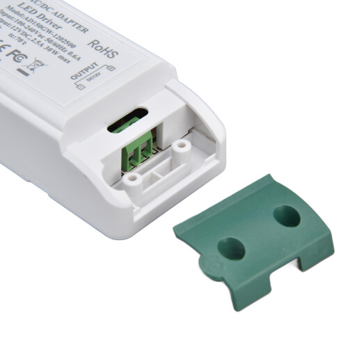 Controlador LED compacto 12V DC 30W 2.5A ABS 115x45x28mm 2