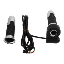 Poignée tournante argentée de la série S diamètre 2,3 cm 12V-99V