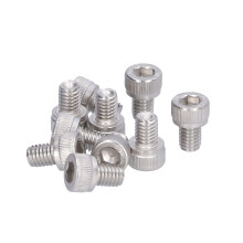 30 pezzi Viti M6x8 DIN912 A2-70 argento a testa esagonale interna