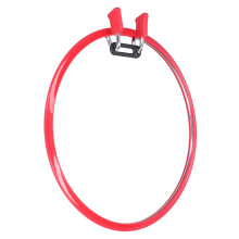 Cercle Ă broder rouge en plastique de 20 cm, cadre de broderie au design printanier.