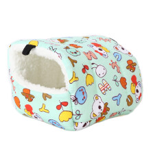 Nid en coton pour hamster cachette pour petit animal chaud et épais 8x8 cm cartoon vert