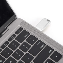 Clé USB 2.0 en métal compacte 8 Go argent