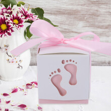 50 pezzi di scatole di caramelle con impronta del piede del neonato, 6x6x6 cm, rosa