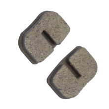 Paire de plaquettes de frein en céramique DB30 97 cm³ 2,8 ch 28x18x6mm