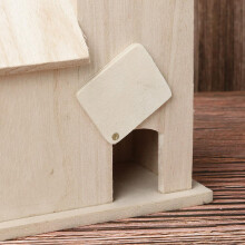 Nichoir en bois A:20.5x15.5x15.5cm B:19x17x13cm