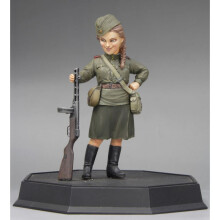 Finemolds World Fighter Collection Wwii Soviet Army Female Soldier Tanya Spagin Ppsh1941 Plastic Model Unpainted Assembly Kit Ft04 1/12? &