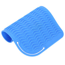 Silicone Hair Straightener Heat Resistant Cover Wrap Travel Hair Curler Non slip Mat(Blue )
