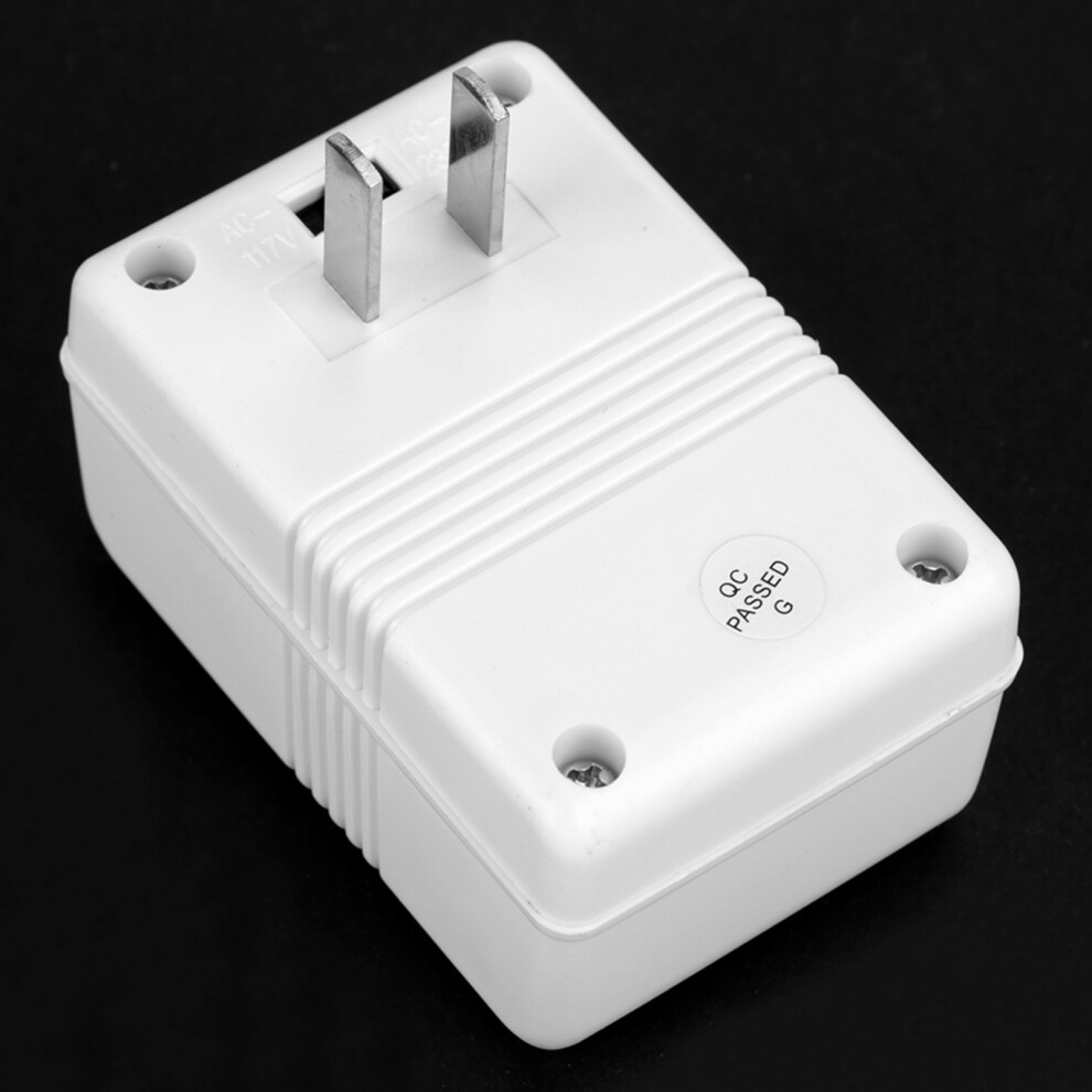 70W / To / Stepup&Down Voltage Converter Transformer (Cn Standard Plug) 6901324176935