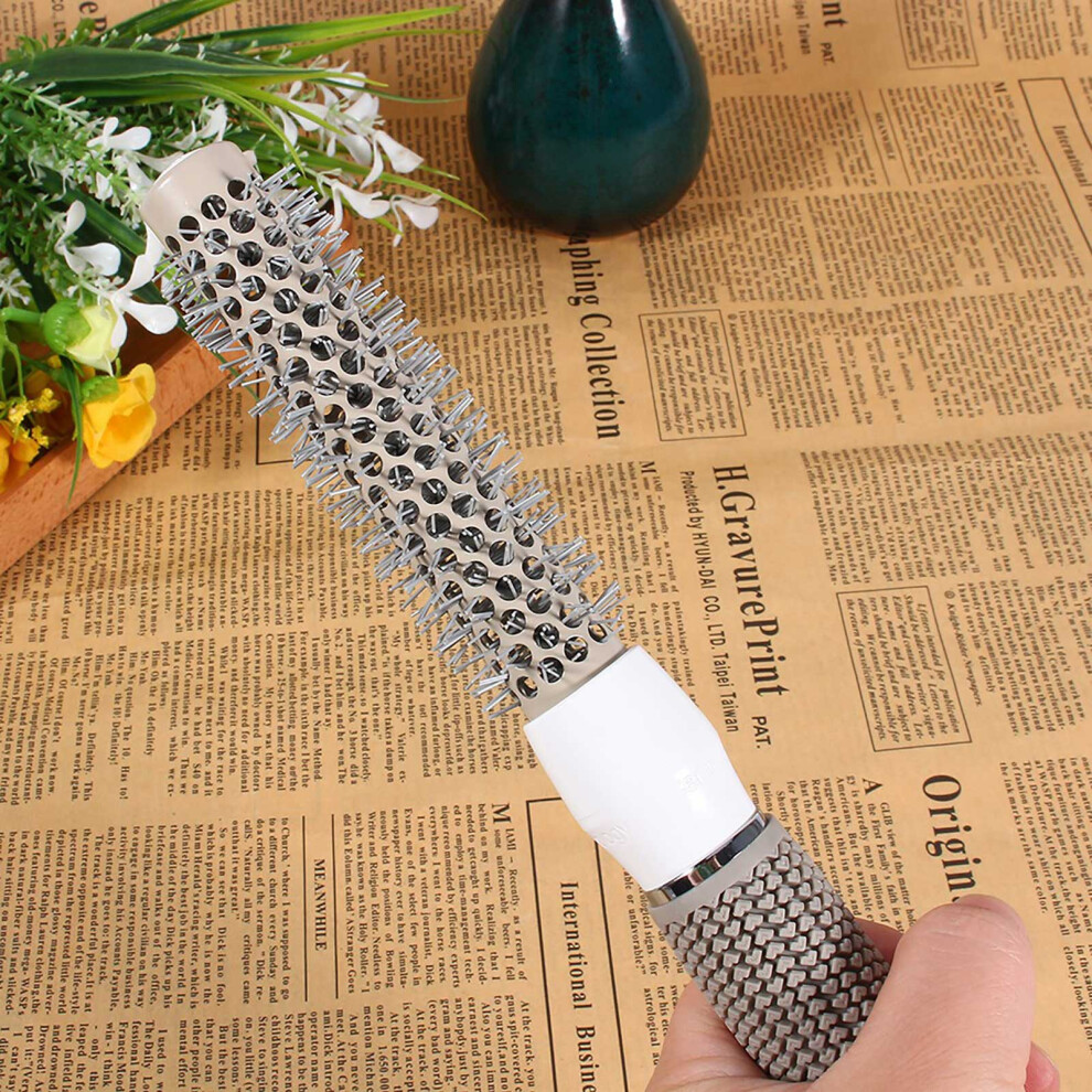 Professional Hair Dressing Brushes High Temperature Resistant Ceramic Iron Round Comb (19mm)