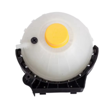 Auto Kühler Kühlmittel Überlauf Tank Expansion Tank für F22 F23 F30