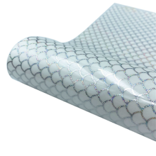 Bunte selbstklebende PVC-Folie. Funktioniert mit Schneide- und anderen Cuttern B.