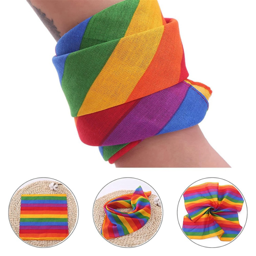 2 pañuelos de colores del arcoíris, ideales para disfraces. 2