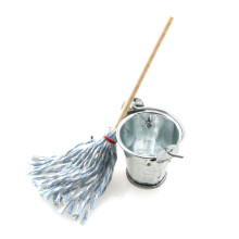 Mini cistic sada TAODAN Podlahov mop s pozinkovanm kbelkem 1 sada miniaturnch 1:12 Pohdkov zahradn nbytek Retro Vintage mop s kbelkem Domec