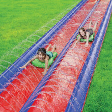 Stargo 2-Personen-Rutsche, Wasserspa im Garten, Rutsche und Rutsche 7,6 m x 1,8 m groe Wasserrutsche mit Sprinkler und aufblasbaren Bodyboard