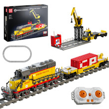 Conjunto de construo de trem de controle remoto Mold King 1170pcs Brinquedo de trem de locomotiva a diesel com contineres de guindaste de pist