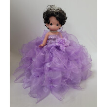 KINNEX COLLECTIONS SINCE 1997 17"" Precious Moment Quinceanera Vinylpuppe mit Rschenkleid (Quince Anos) ARC8421-5R (Lavendel)
