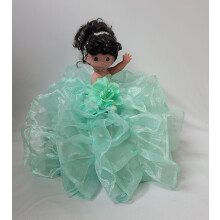 KINNEX COLLECTIONS SINCE 1997 17"""" Precious Moment Quinceanera Vinyl Doll with Ruffles Dress (Quince Anos) ARC8421-25R (Mint)