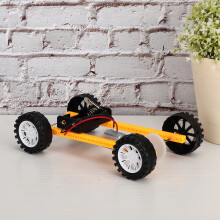 Auto mit Zahnradantrieb DIY-Bildungsbausatz 1,5V 2AA-Batterien