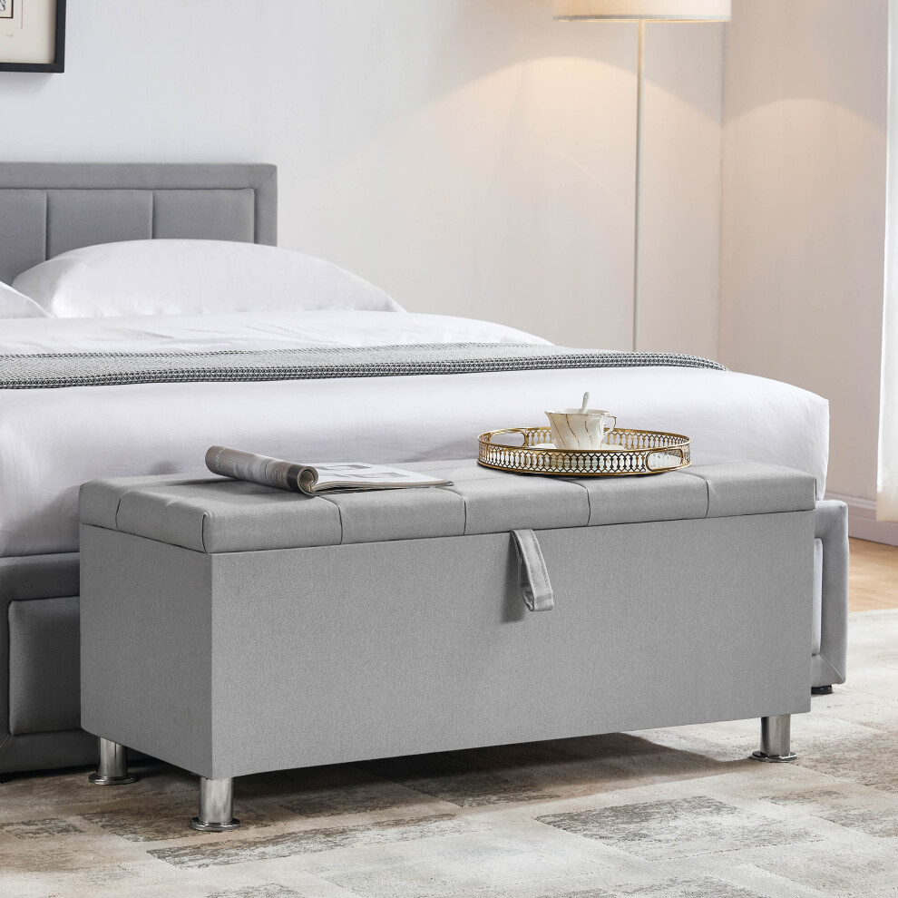 Vida Designs (Light Linen) Valencia Storage Ottoman Padded Bench Velvet Ukfr Grey