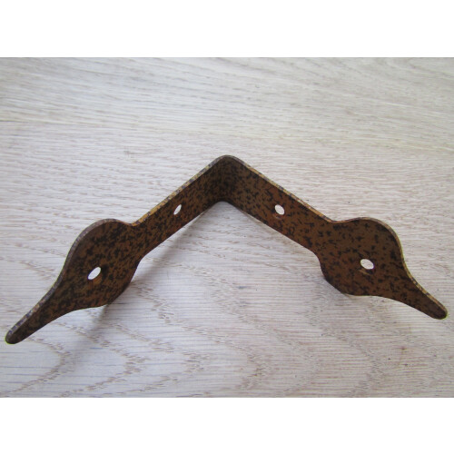 Pack Of 2 Spear Head Corner Brace Rust.