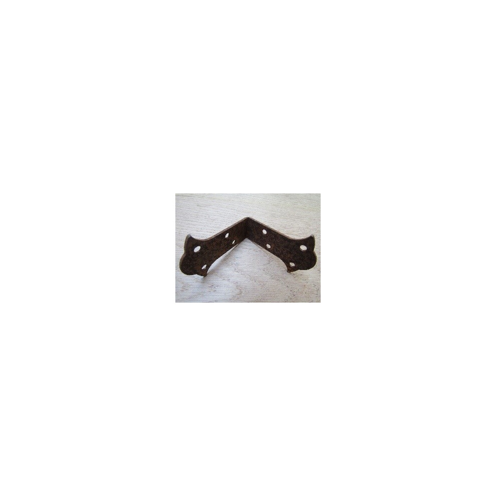 Pack Of 2 Butterfly Corner Brace Rust. 5057067105754