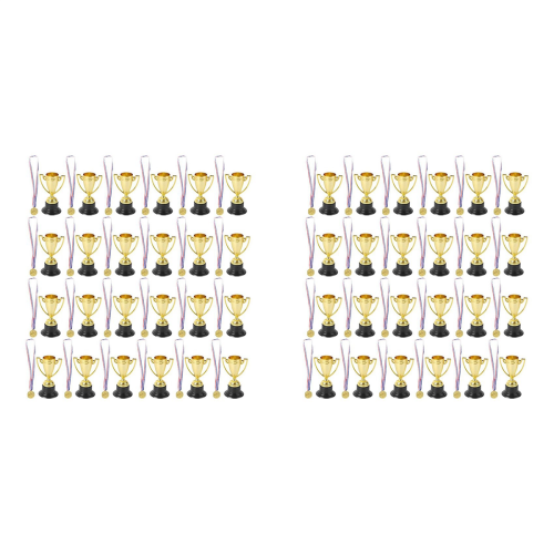 Sada 48 trofejí a medailí
