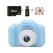 Appareil photo numérique 1080p pour enfants avec écran couleur 2 pouces et emplacement pour carte Micro SD (carte SD 32 Go incluse) Bleu