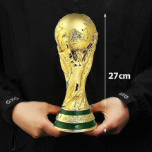 Resin replica of a World Cup football trophy, trophy model, souvenir for football fans – wf 27 cm VHV