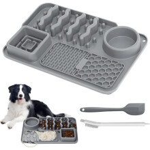 Dog lick mat, dog lick mat with suction cup, 5-in-1 snails, food lick mat