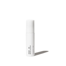 Der MADLUVV Prime Me Brow Primer sorgt fr eine makellose, matte Basis, pflegt und strkt die Brauen. Hlt das Make-up lnger fr den ganzen Tag und