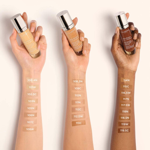Clarins SKIN ILLUSION base de maquillaje COBERTURA COMPLETA #111N 30 ml 2