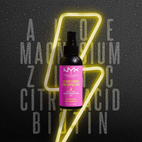 NYX Professional Makeup NYX PROFESSIONAL MAKEUP Makeup Setting Spray  Plumping Setting Spray  Long-Lasting Make Up Wear with Electrolytes 1