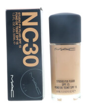 MAC Studio Fix Fluid Foundation SPF15, NC30, 1 Fl Oz