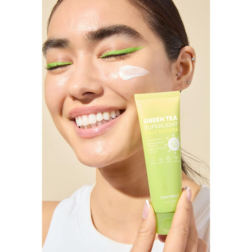 Τόνι Μολί, Green Tea Σούπερ Λάιτ Ημερήσια Αμυντική, SPF 50, 1.69 fl oz (50 ml) 2