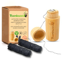 Vegansk biologisk nedbrydelig bambus-tandtrd med aktivt kul. Naturlig candelillavoks og pebermynte. Hndlavet genopfyldelig kologisk bambusbeho