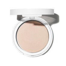 Well People Bio Powder Foundation Leichte und feuchtigkeitsspendende Foundation zur Perfektionierung und Glttung der Haut, halbmattes Finish, vegan